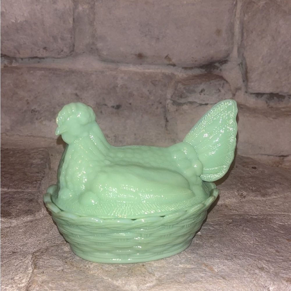 Green Glass Hen on Nest Figurine